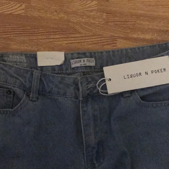 Brand new ripped jeans - Picture 3 of 4